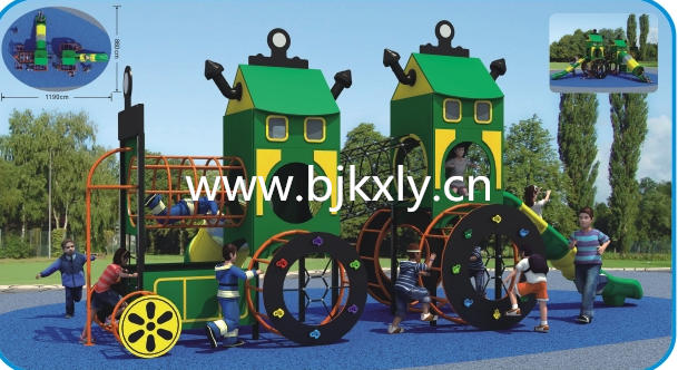 PE板滑梯14